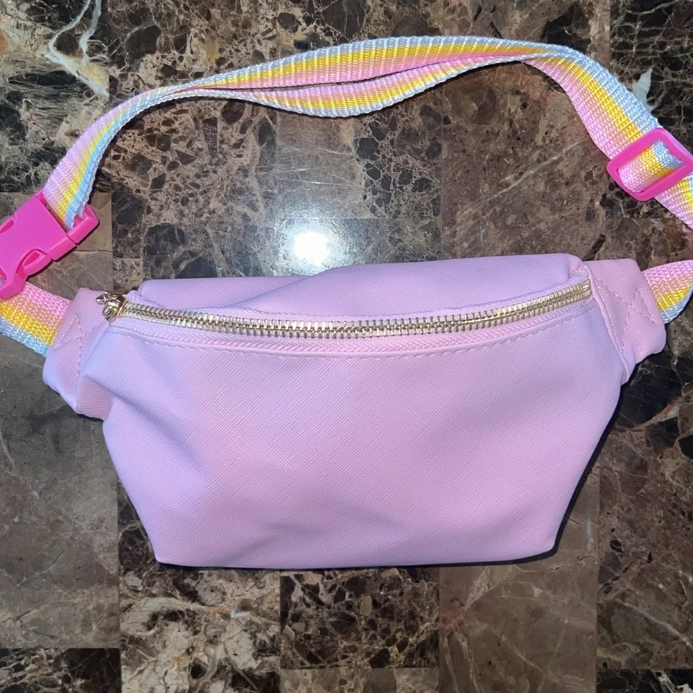 NWOT ✅ Fanny Pack for Girls
